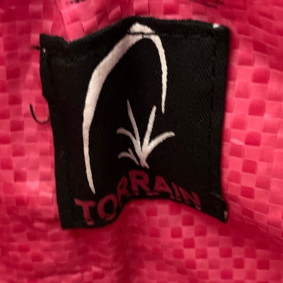 Torrain fish print recycled feed bag hobo style clutch purse.  One-of-a-kind! - Picture 4 of 9